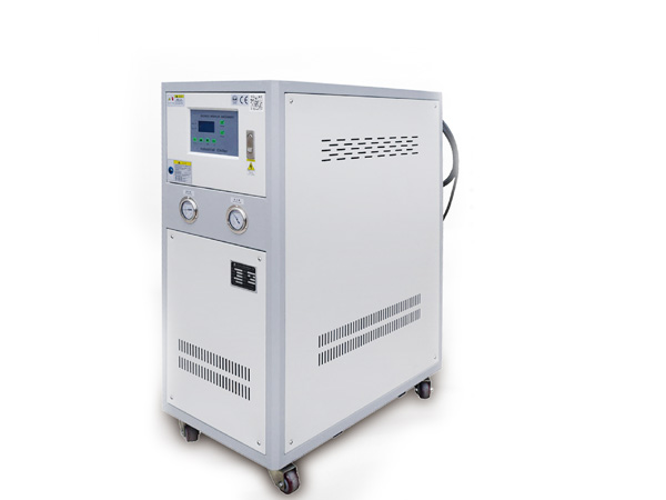 工業冷水機：粉末冶金成型的溫控支柱